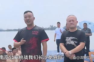 王涛：世界足球先生谁拿也不该梅西拿，想利用梅西热度or黑梅西❓